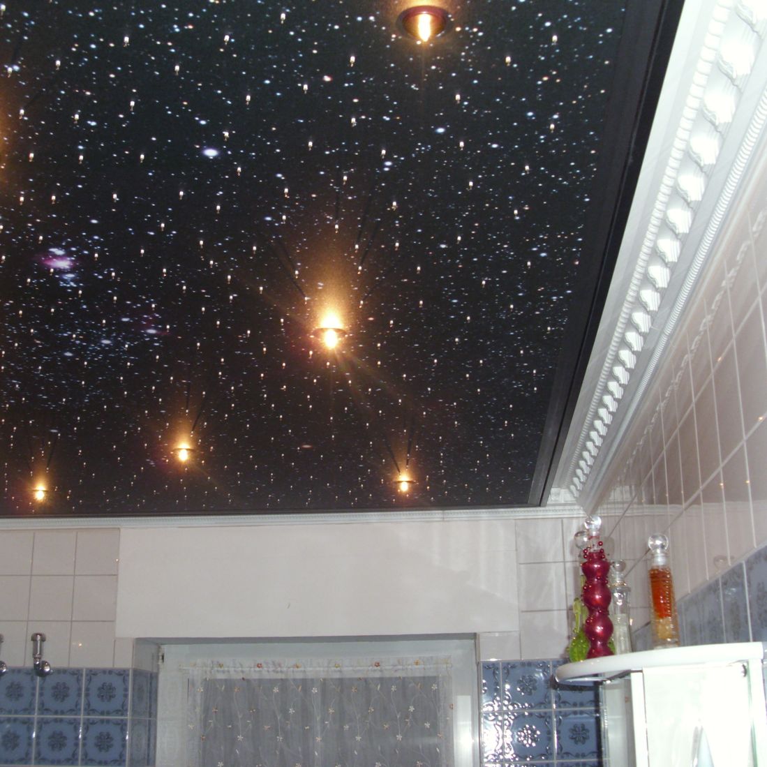Sternendecke mit Spots